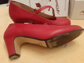 Zapatos de tacón rojos talla 39