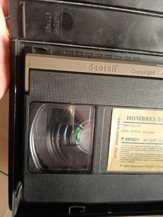 Película VHS VIDEO CLUB Hombres de Hierro