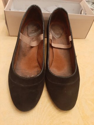 Zapatos planos negros