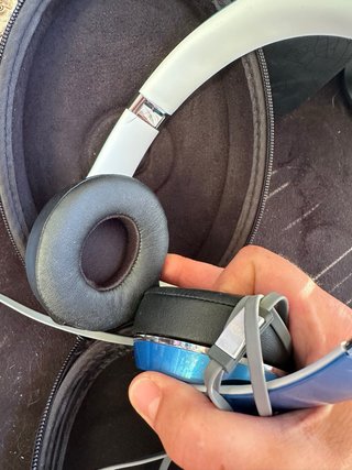 Beats Cascos Azul y Blanco