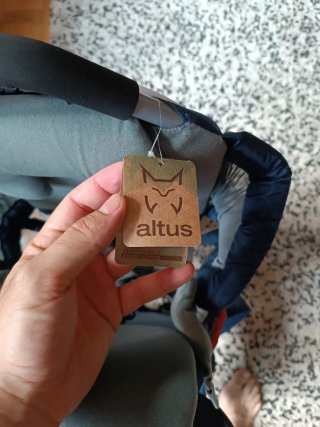 Mochila Portabebés Altus Arakawa sin estrenar