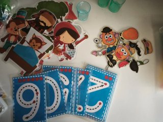 Materiales para mesa de luz