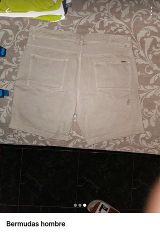 Bermudas beige hombre