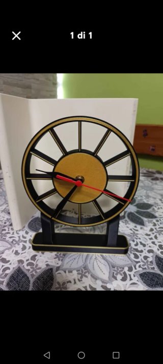 Orologio da tavolo design moderno