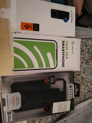 Funda Spigen para Samsung Galaxy S21/S21+