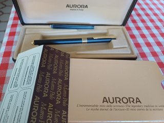 Aurora Stilografica Nera Vintage con Scatola