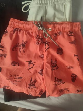 Lote 2 Bermudas y un bañador Billabong Talla 28