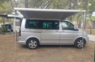 Volkswagen Multivan 2009 camper techo elevable