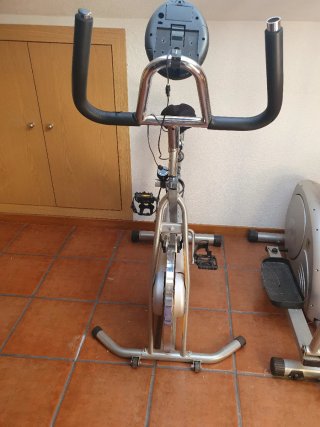 Bicicleta Estática Running Line 500