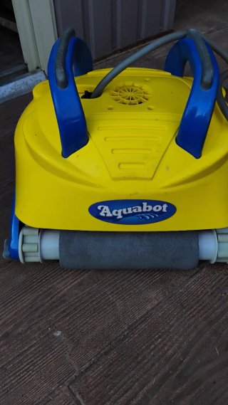 AquaPower Robot Limpiafondos Piscina