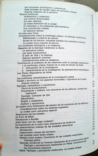 Para una Arquitectura de Tendencia.