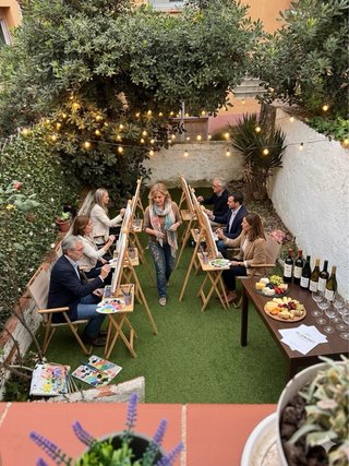Estudio jardín  para profesionales del bienestar