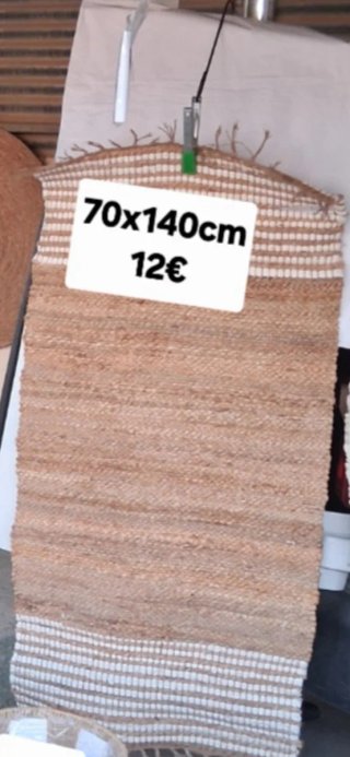 Alfombra 70x140cm 12€