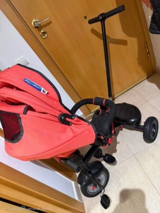 Triciclo infantil rojo