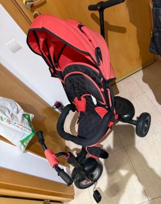 Triciclo infantil rojo