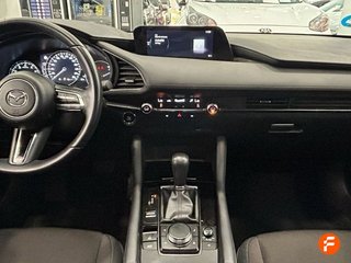Mazda 3 2.0 e-SKYACTIV-G EVOLUTION AT