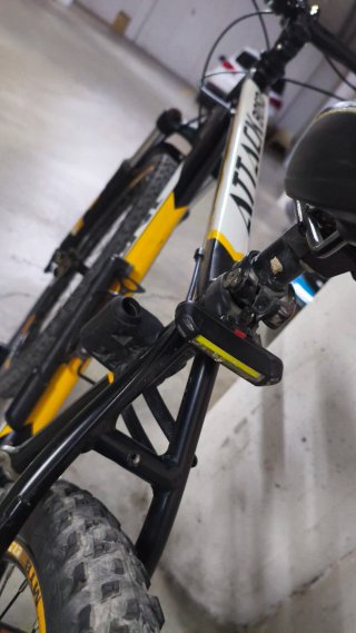 Bicicleta Montaña 27.5 Indur attack80s Shimano V-B