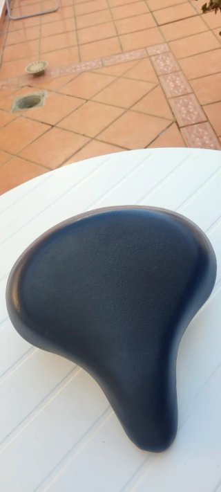 Sillín Monty Triciclo Negro