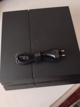 PlayStation 4 PS4 Negra