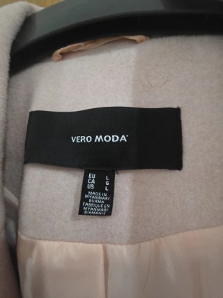 Abrigo Vero Moda rosa pálido entretiempo. Talla L.