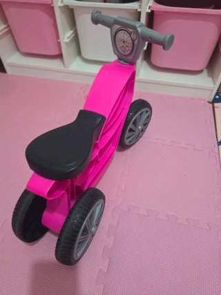 Bici de aprendizaje rosa