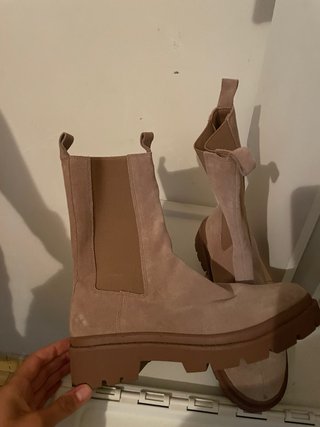 Botas beige caña media