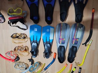 Lote equipo buceo: gafas, tubos, aletas