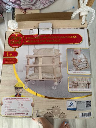 Columpio de madera para bebé Playtive