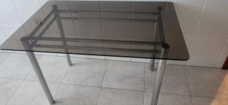 Mesa de cocina cristal y metal