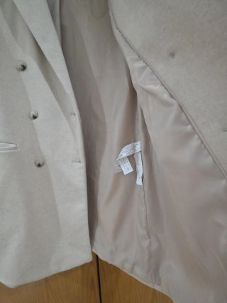 Abrigo Stradivarius Beige Talla XS