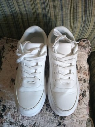 Zapatillas de vestir blancas