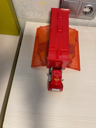 Camión de Juguete Rojo