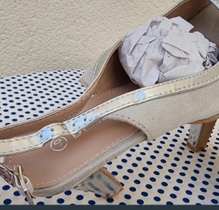 Zapatos tacón gris/plata talla 40 nuevos