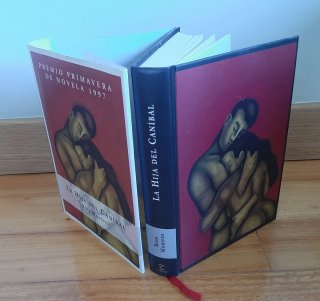 Varios libros de Rosa Montero en tapa dura