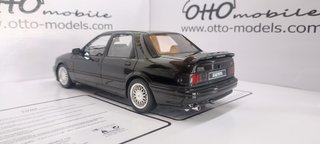 Ford Sierra Cosworth 1/18 Otto