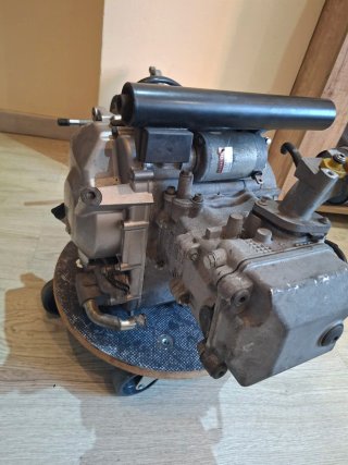 Motor Suzuki Burgman 125