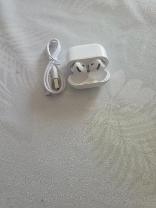 AirPods  4ª Gen (2055)