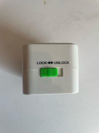 Adaptador Universal de Viaje CE