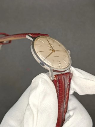Enicar Ultrasonic de 17 joyas.