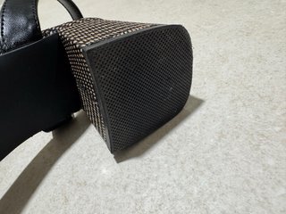 Sandalias tacón fantasía negro y beige talla 40