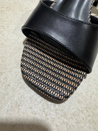 Sandalias tacón fantasía negro y beige talla 40
