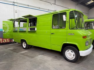 Camión Food Truck Mercedes 406 D