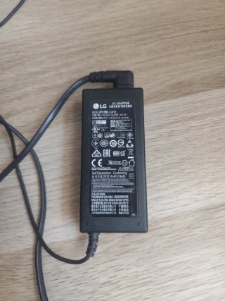 TV LG 32 Smart TV Negra