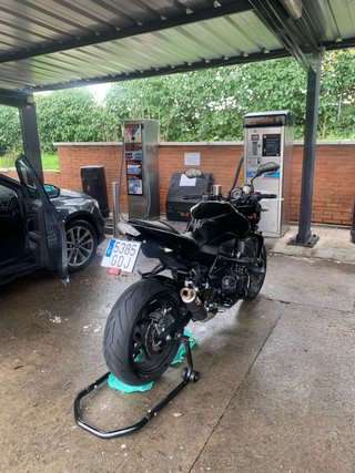 Kawasaki Z750 Negra