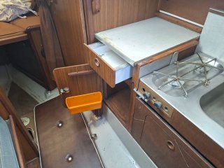 Velero  en remolque.