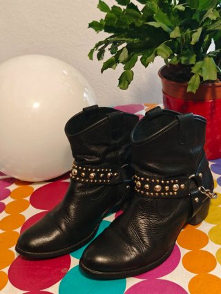 Botín cowboy piel