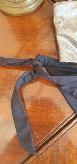 Bikini a fascia argento e nero