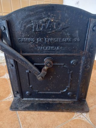 Puerta de horno hierro macizo