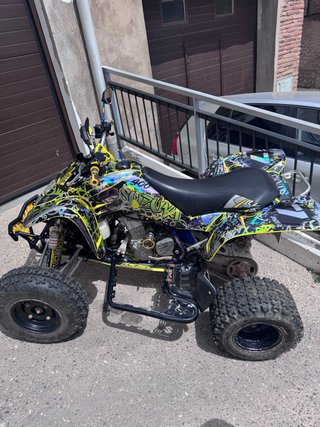 Quad Suzuki Ltz Amarillo