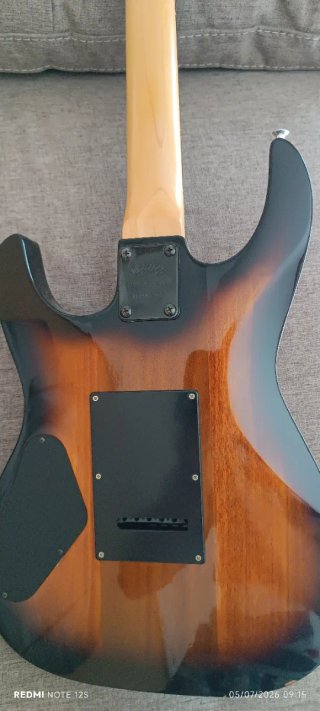 Guitarra Eléctrica Vintage HSS Wilkinson